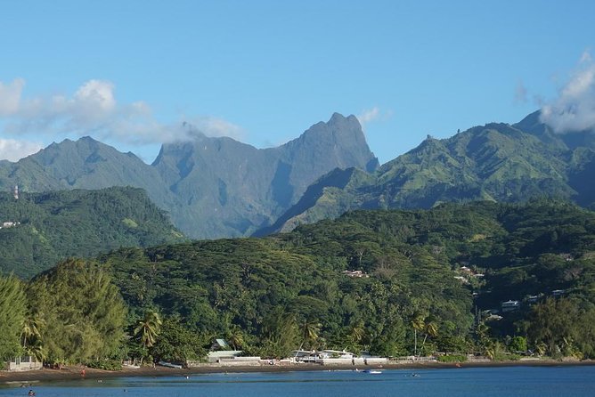 Amazing Attractions of Tahiti Charming Island – Private Half Day Circle Tour - Scenic Lookout Points and Landmarks