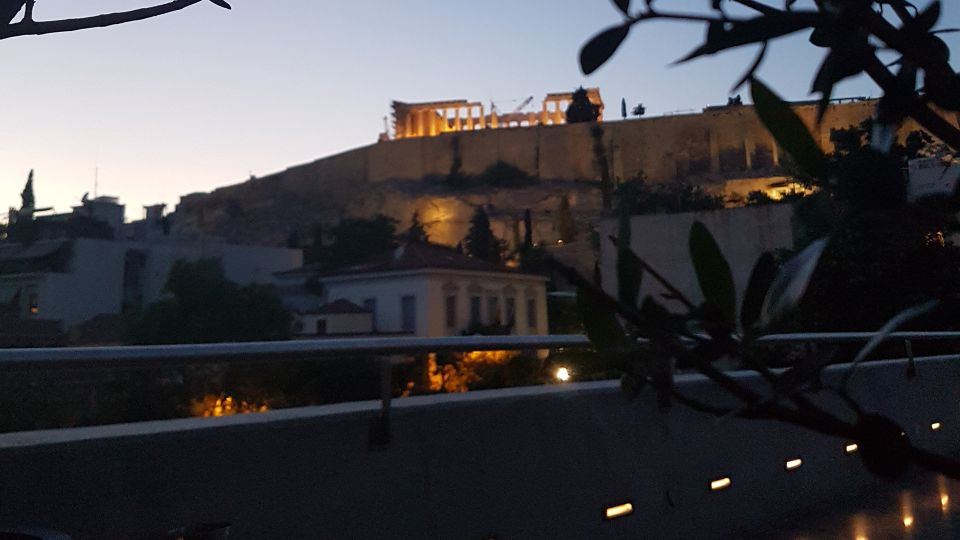 Athens: 3-Hour Private Acropolis Museum By Night Tour - Itinerary