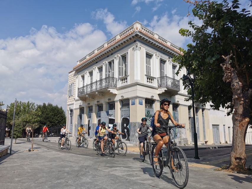 Athens: Sightseeing Small Group Bike Tour - Tour Experience
