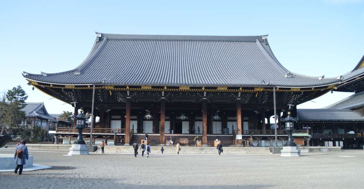 Audio Guide Tour: Unveiling Kyoto Station Surroundings - Tour Features
