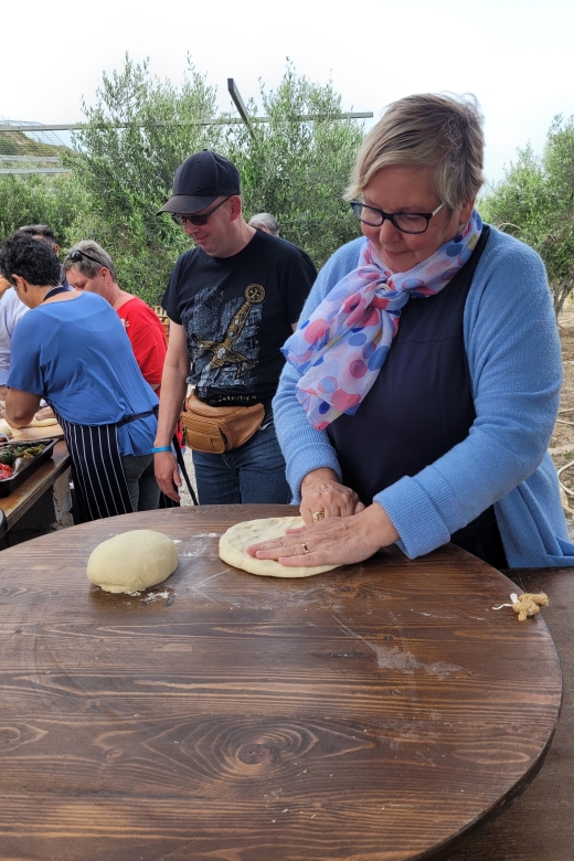Bake Your Bread Outdoor Workshop - Workshop Description