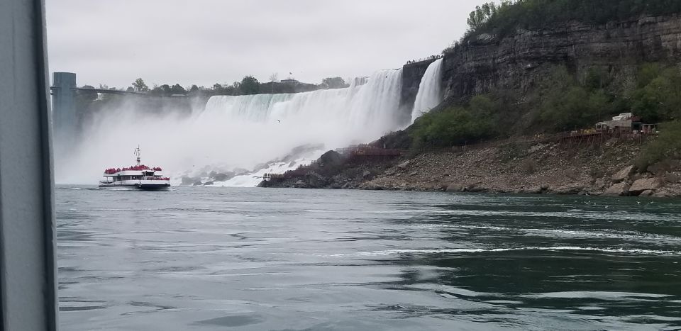 Canadian Side Niagara Falls Small Group Tour From US - Experience