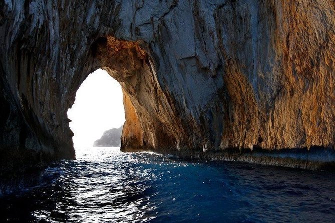 Capri: Boat Tour, Priority Tickets & Blue Grotto (Optional) - Meeting and Departure Details