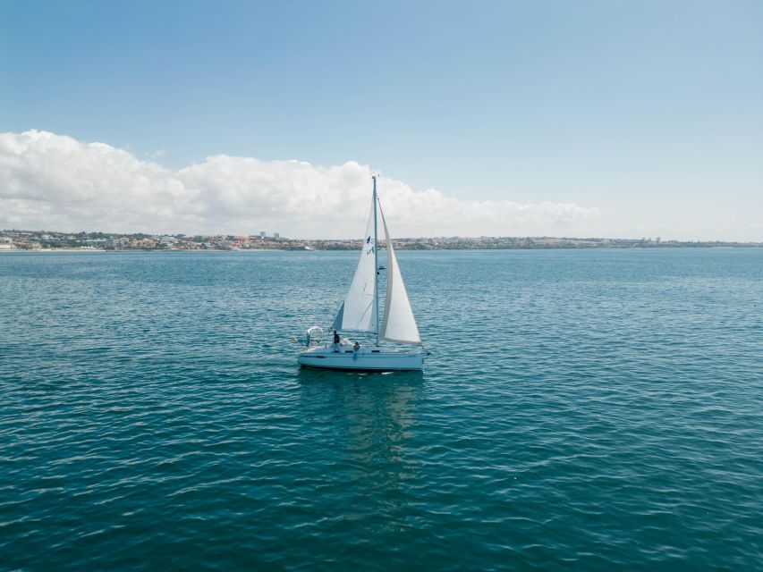 Cascais: Romantic Experience for Two by Sailboat - Sailing Itinerary