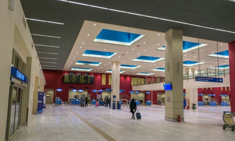 Chania Airport (Chq) To/From Chania Suburbs- Zone 5 - Inclusions and Amenities