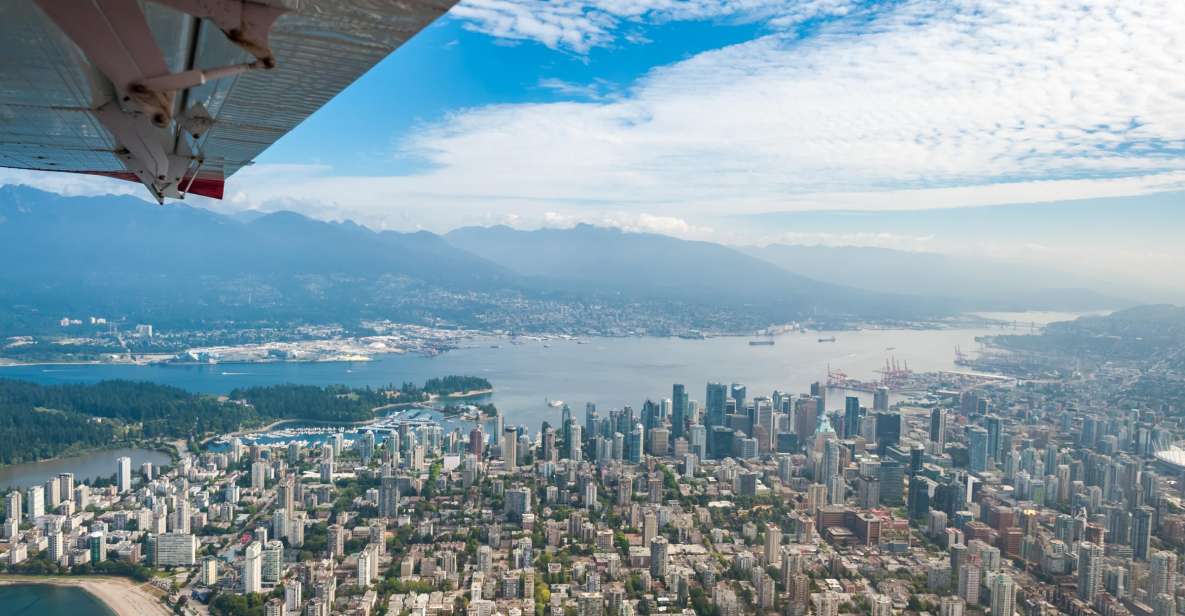 Classic Vancouver Panorama Tour by Seaplane - Flight Experience