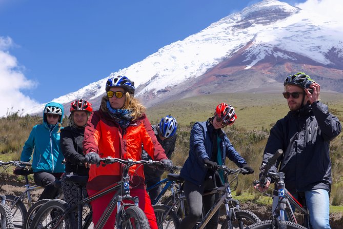 Cotopaxi Hike and Bike - Location and Accessibility