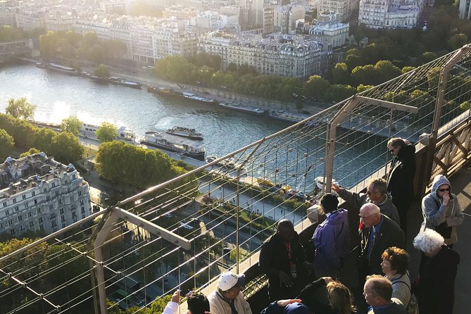 Eiffel Tower Entry to 2nd Floor By Elevator and Seine Cruise - Visitor Reviews and Host Responses