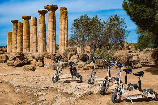 Electric Scooter Tour Inside the Valley of the Temples Agrigento - Guide Insights and Customer Feedback
