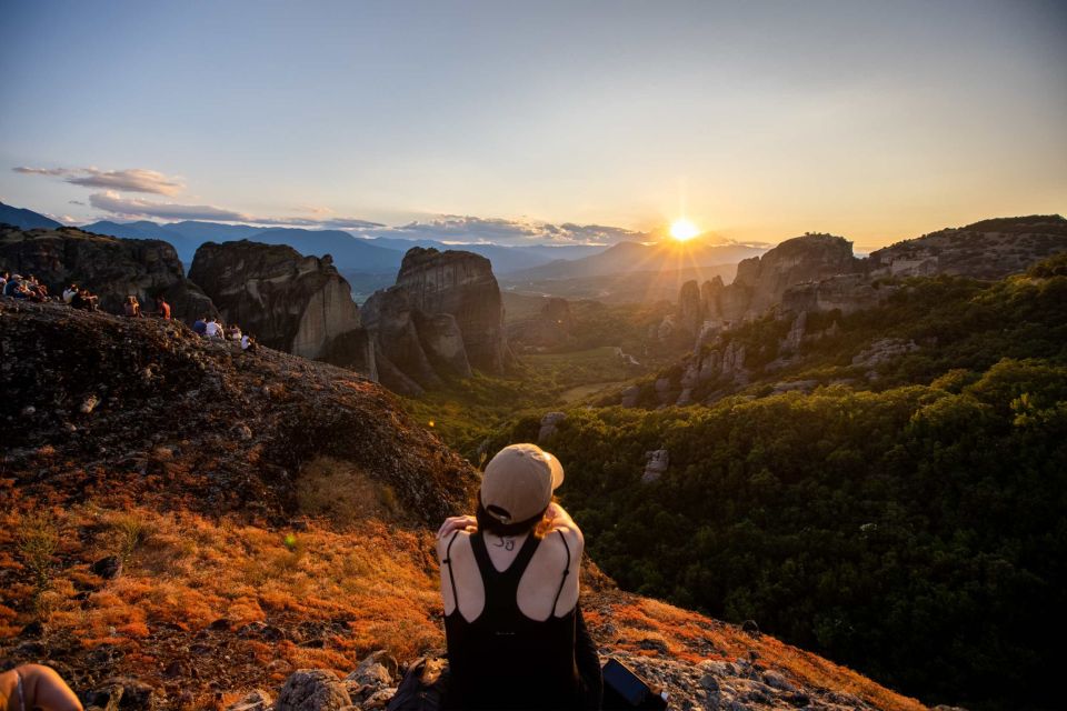From Athens: Meteora Day Trip by Bus With Optional Lunch - Inclusions