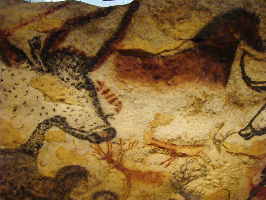 From Bordeaux: Lascaux and Dordogne Valley Private Tour - Duration and Availability