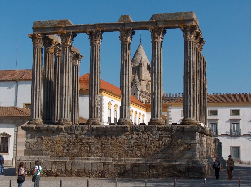 From Lisbon: Private 9-Hour Tour of Évora and Estremoz - Highlights
