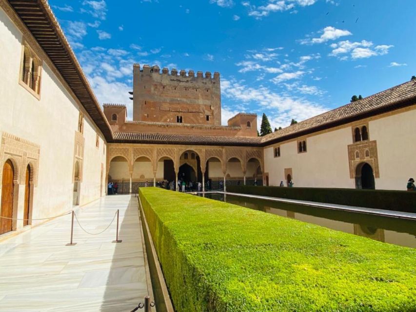From Malaga: Alhambra Guided Tour With Entry Tickets - Experience