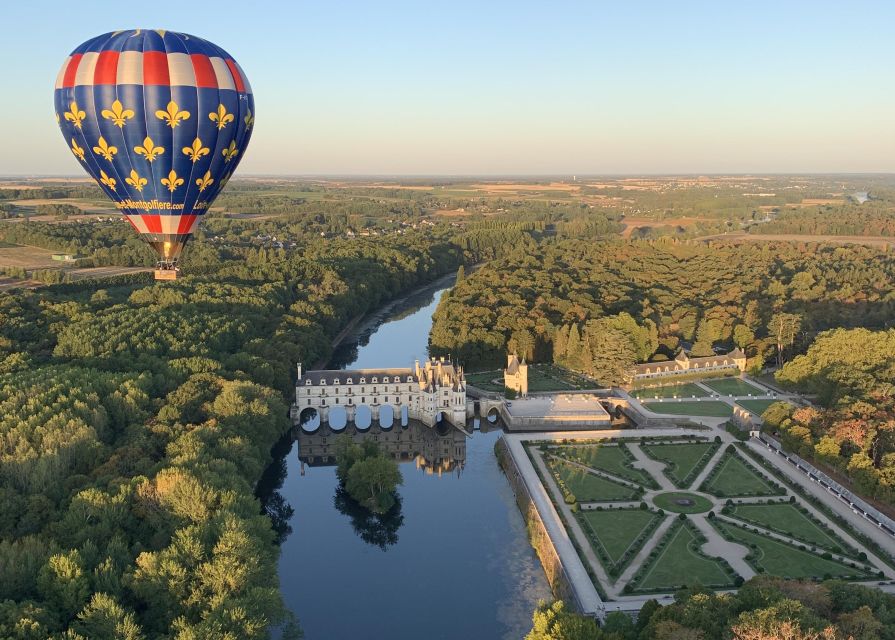 Hot Air Balloon Flight Above the Castle of Chenonceau - Inclusions