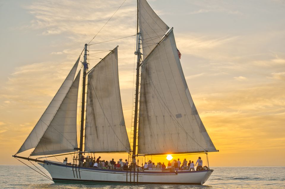 Key West: Windjammer Champagne Sunset Sail - Inclusions