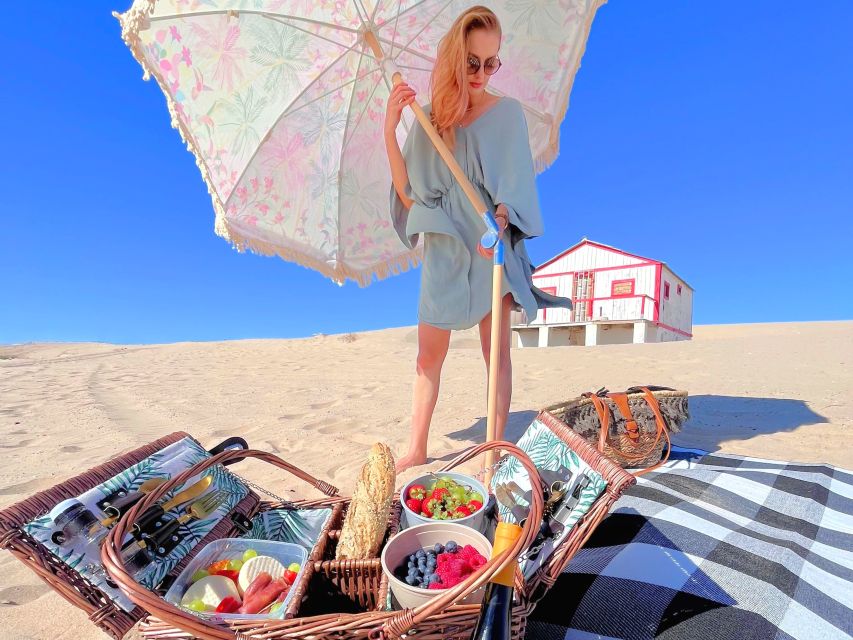 Lisbon: Beach Brunch Picnic With Set-Up and Transfers - Beachside Paradise Escape