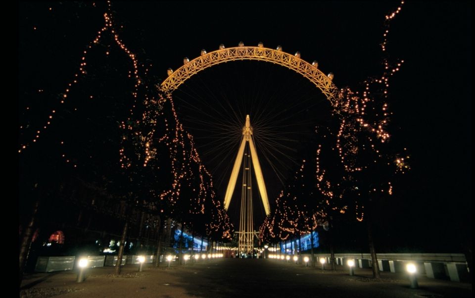 London: Sights and Sounds of Christmas Guided Half-Day Tour - Important Information