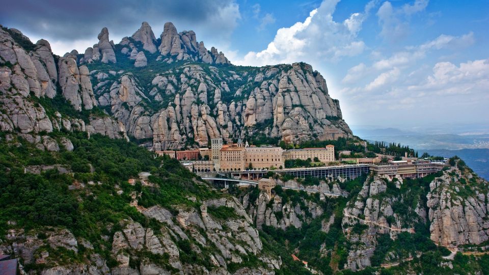 Montserrat: Morning or Afternoon Half-Day Trip With Pickup - Cancellation Policy and Highlights