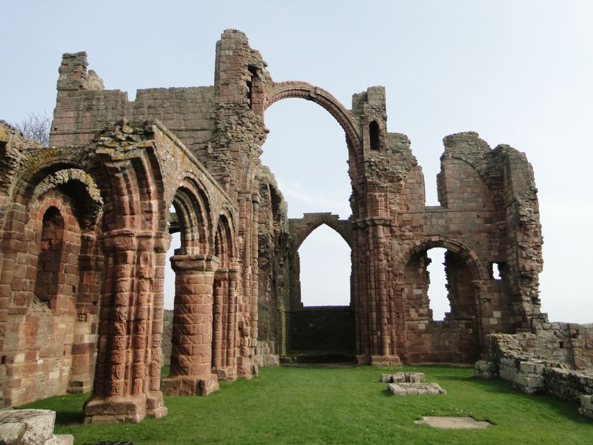 Northumberland: Private Bamburgh and Lindisfarne Guided Tour - Additional Information