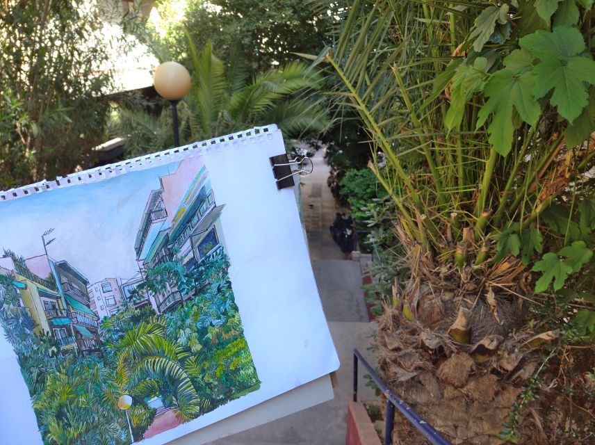 Outdoor Drawing Class in Modern Athens; Pangrati, Metz.. - Group Size and Accessibility