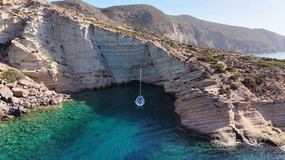 Paros Antiparos: Full-Day Sailing Cruise With Lunch & Drinks - Itinerary