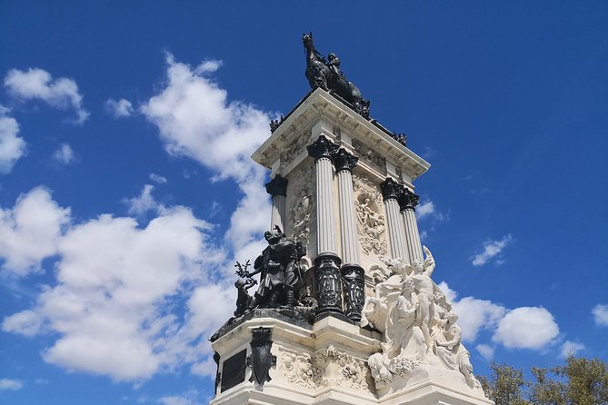 Private 3-Hour Small-Group Tour in Madrid - Private Experience