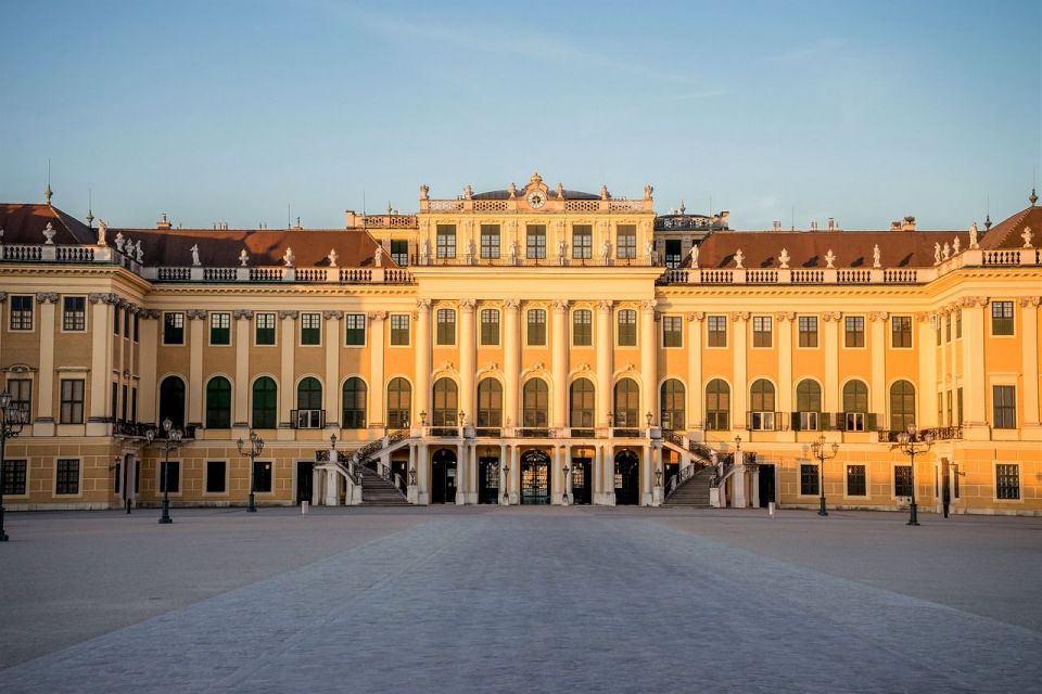 Private Schönbrunn Palace Tour: Entrance Included - Language Options and Accessibility