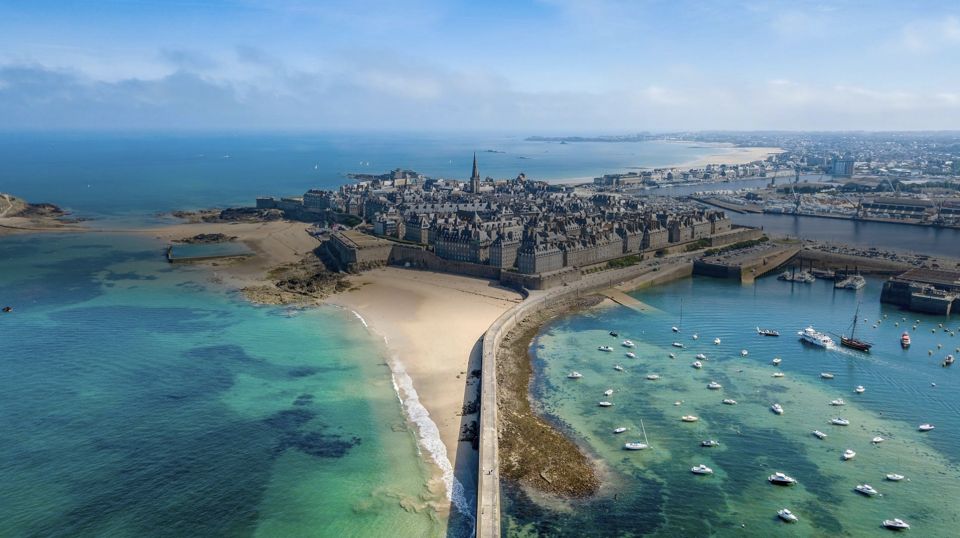 Saint-Malo: 2-Hour Private Walking Tour & Commentary - Inclusions and Tour Guide Expertise