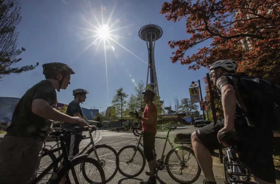 Seattle: 3 Hour Emerald City Bike Tour - Tour Details