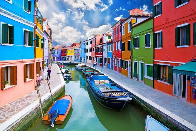 St Marks, Doges Palace, With Murano and Burano & Gondola Ride - Cancellation Policy Details