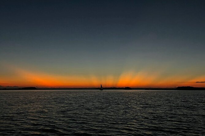 Sunrise on Paddleboard With Breakfast in the Lagoon of 7 Colors - Breakfast by the Water