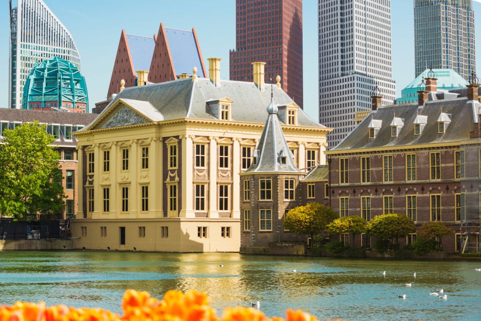 The Hague: City Exploration Game and Tour - Full Description
