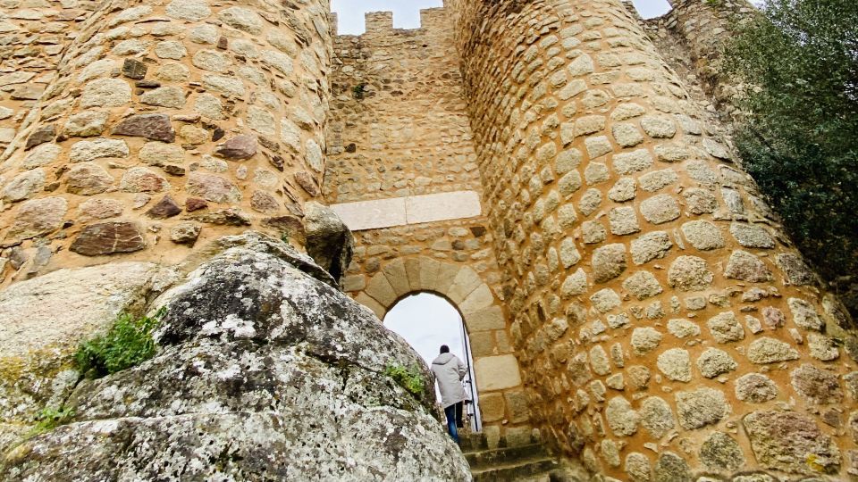 Tomar: Castle of Almourol Private Tour - Tour Inclusions and Restrictions