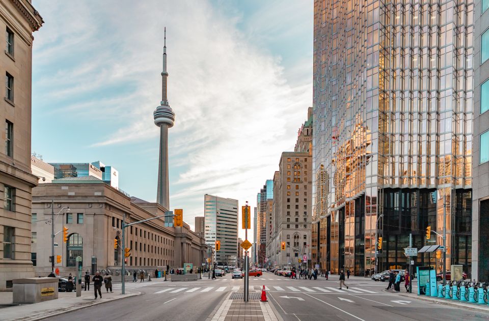 Toronto: 2-Hour Downtown Walking Tour - Tour Experience Overview