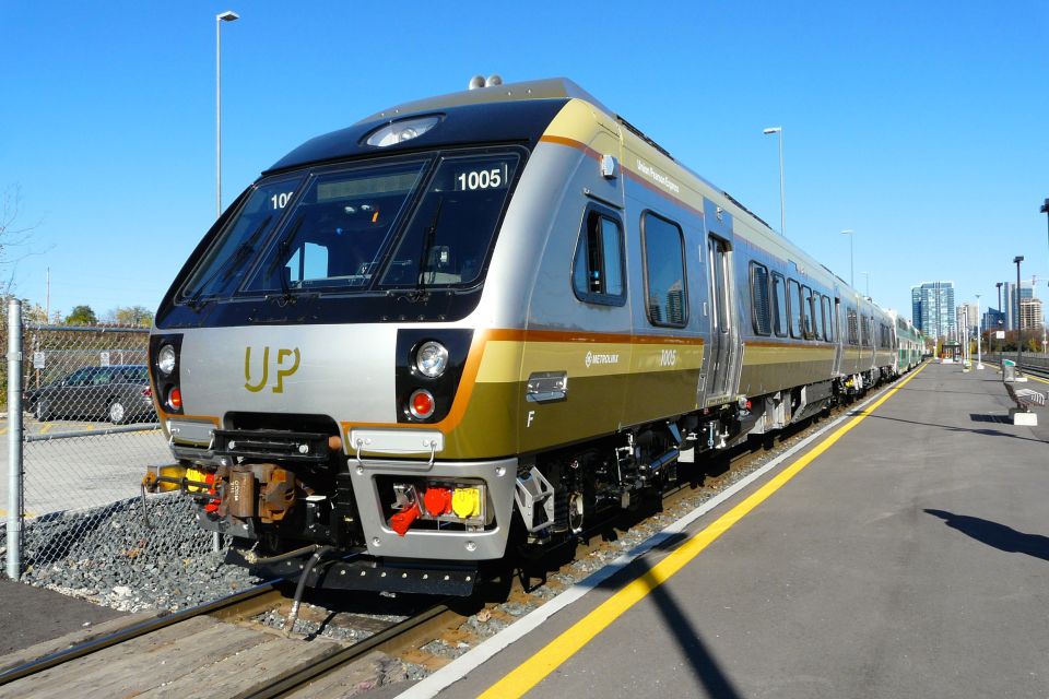 Toronto: Express Train Transfer To/From Pearson Airport - Travel Experience