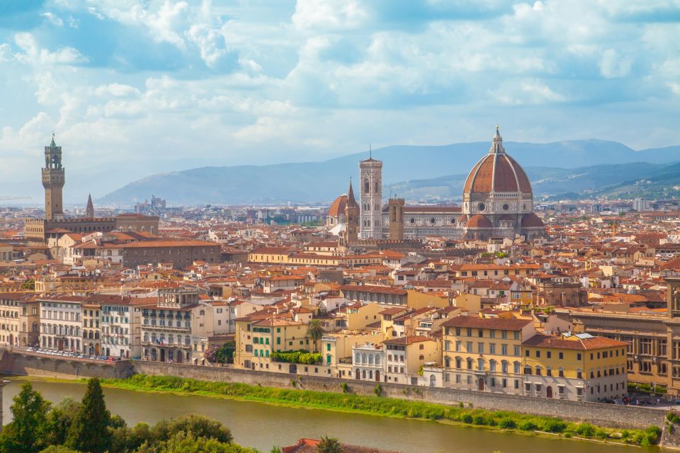 Transfert From Naples to Florence - Full Description