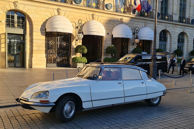 1-Hour Private Tour in Paris in a Citroën DS Oldtimer - Booking Information and Pricing