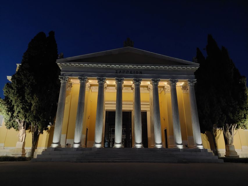 Athens: City Highlights Nighttime Walking Tour in Spanish - Booking and Tour Details