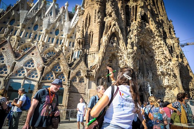 Barcelona Highlights & Sagrada Familia Skip-the-Line Private Tour - Additional Info
