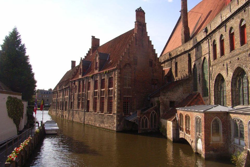 Bruges: Bruges Private Walking Tour - Sightseeing Spots