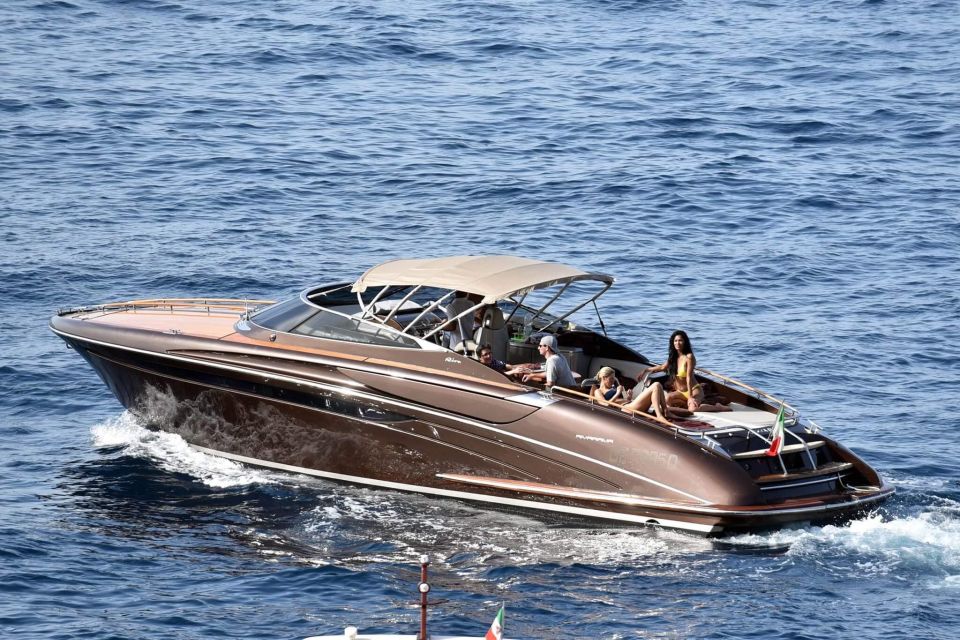 Capri: Sunset & Champagne Cruise via Riva 44 Speedboat - Common questions