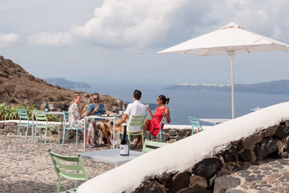 Discover Santorini: Prehistoric Akrotiri & Winery Tour - Key Points