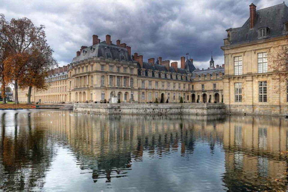 Fontainebleau: Private Round Transfer From Paris - Additional Details
