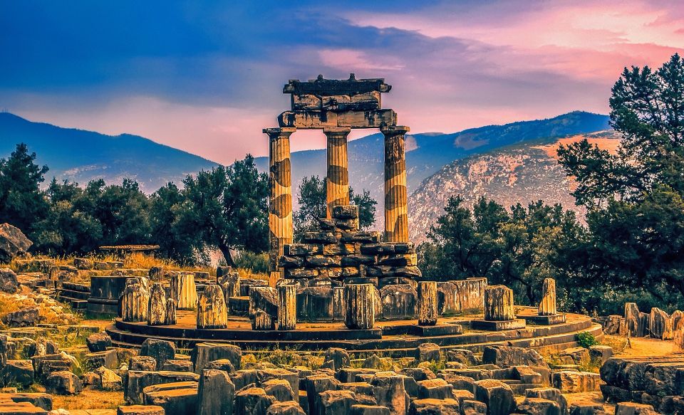 From Athens: Delphi and Meteora 2-Day Tour With Hotel - Day 2 Activities