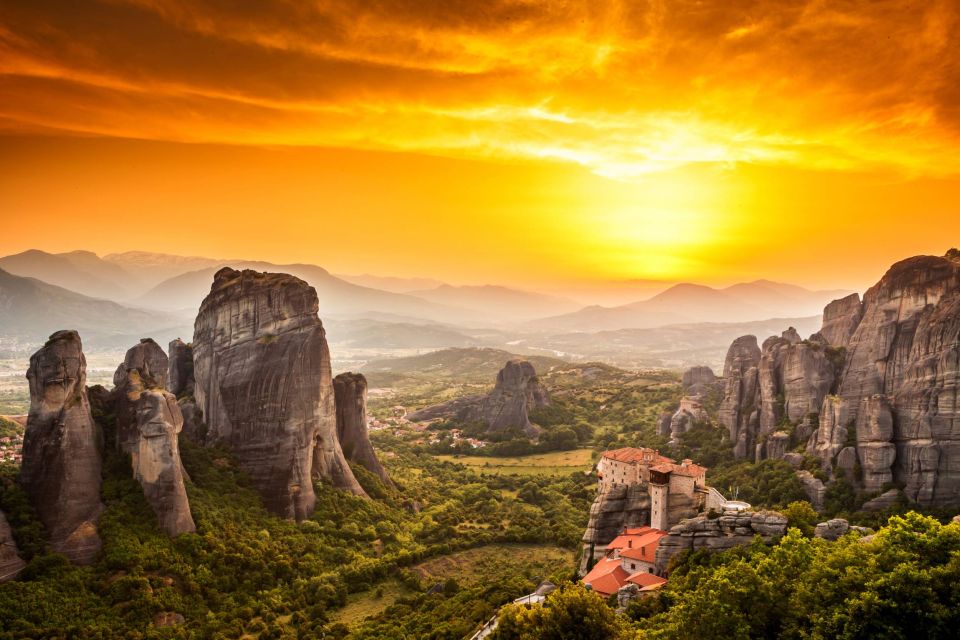 From Athens: Meteora Day Trip by Bus With Optional Lunch - Important Information