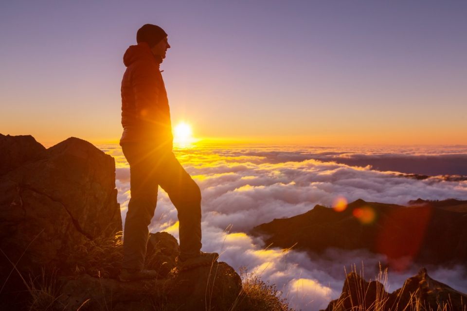 From Funchal: Pico Do Arieiro Sunset With Dinner and Drinks - Important Tour Information