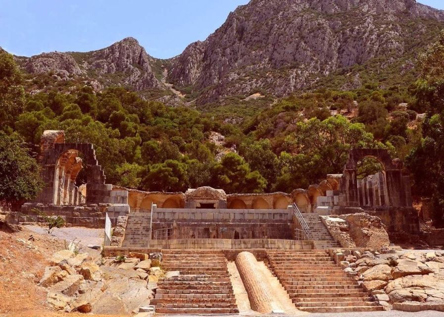 From Sousse or Hammamet: Guided Tour of Dougga and Zaghouan - Hike to Berber Village