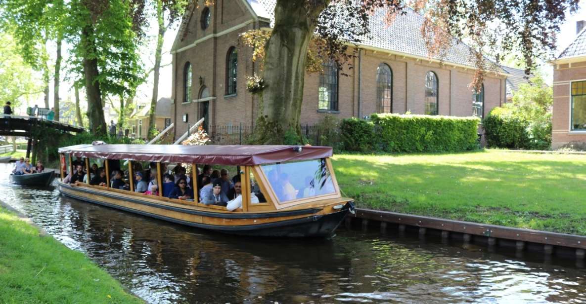 Giethoorn: Private Guided Canal Cruise With Coffee and Tea - Customer Reviews & Boat Features