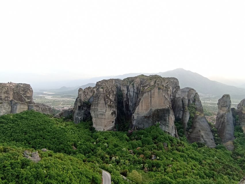 Kalabaka: Meteora Monasteries Private Tour With Photo Stops - Pricing