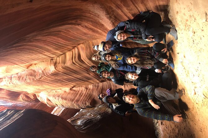 Kanab: Small-Group Peek-A-Boo Hiking Tour  - Zion National Park - Tour Highlights